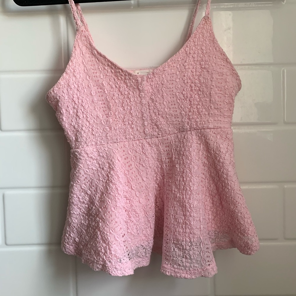 Pink tank top🦋